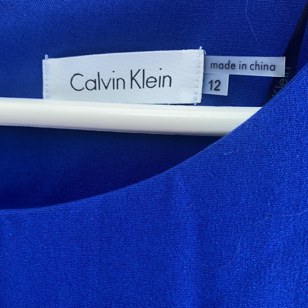 Dress - Picture 3 of 5